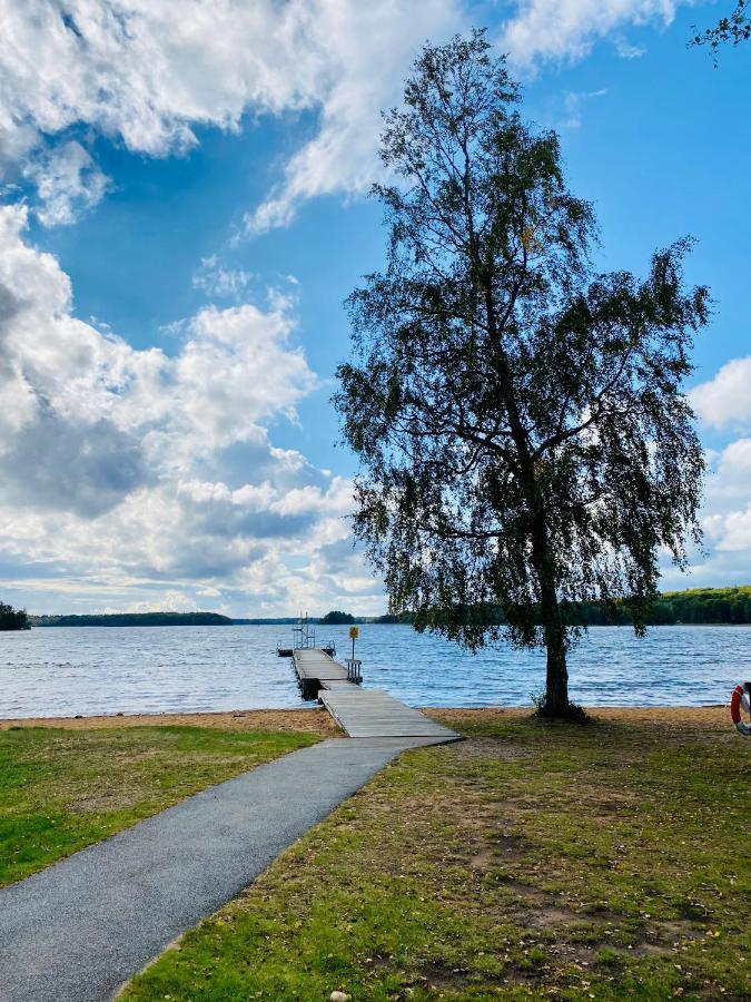 Cozy Cottage Near Lake Hassleholm Exterior photo
